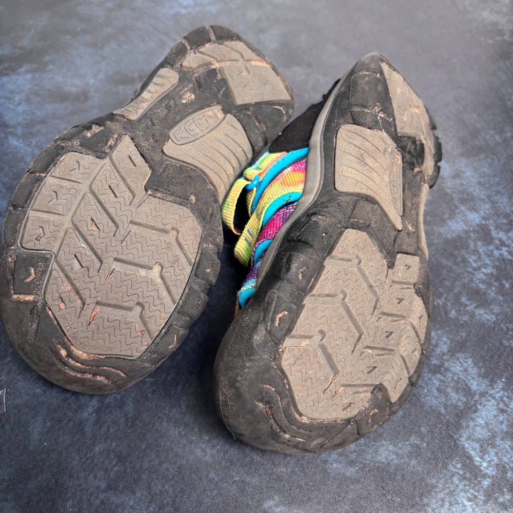 Keen Newport H2 Sandals Rainbow Tie Dye Water Outdoor Hiking Youth 1 - Picture 9 of 9